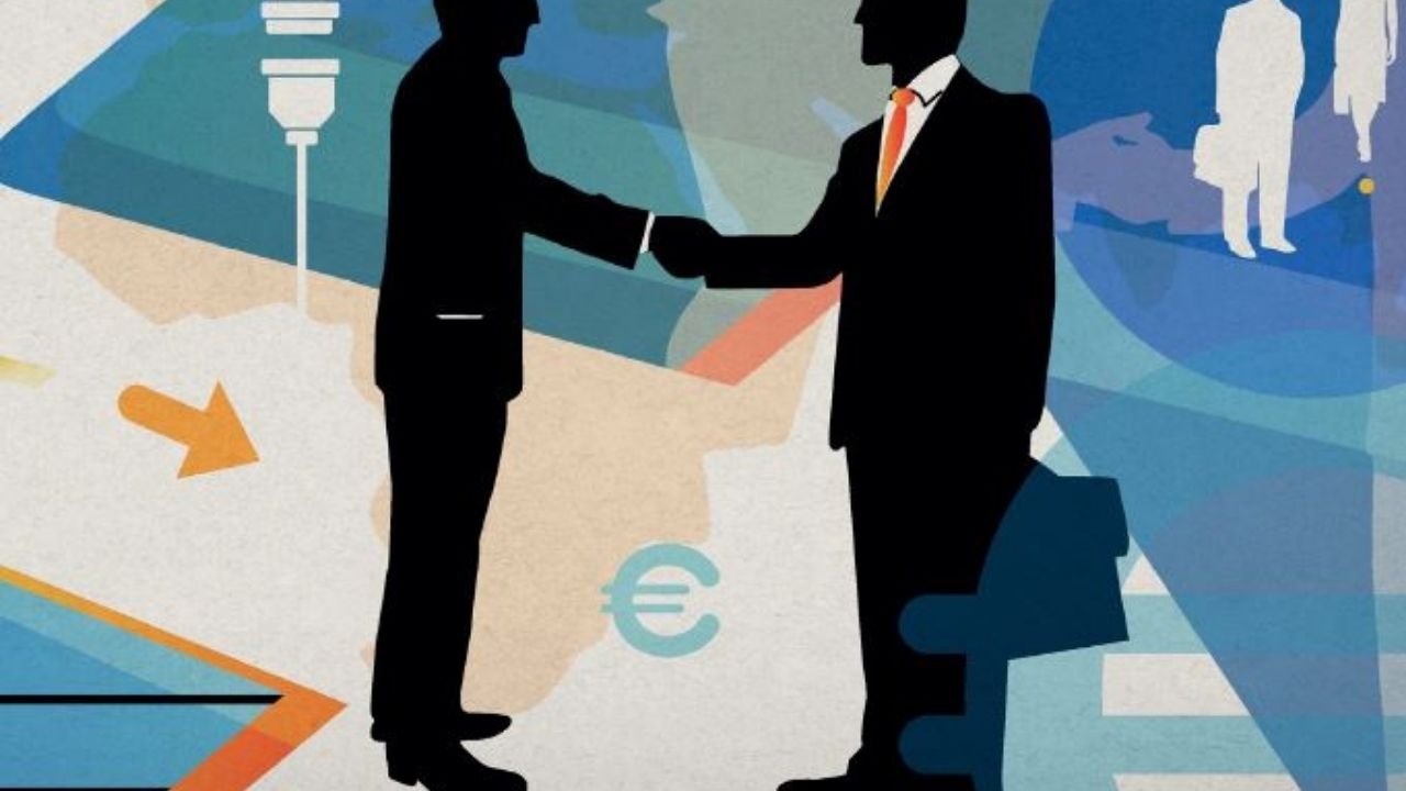 What is a Bear Hug in Business Definition & How It Works